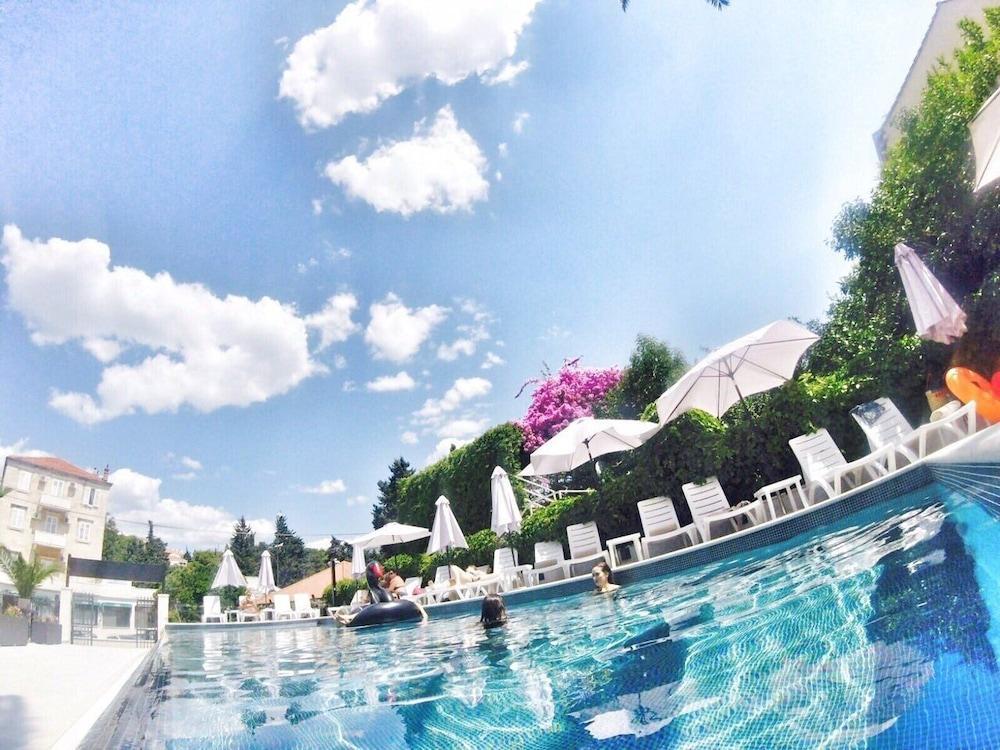 Hotel Aquarius ดูบรอฟนิก ภายนอก รูปภาพ