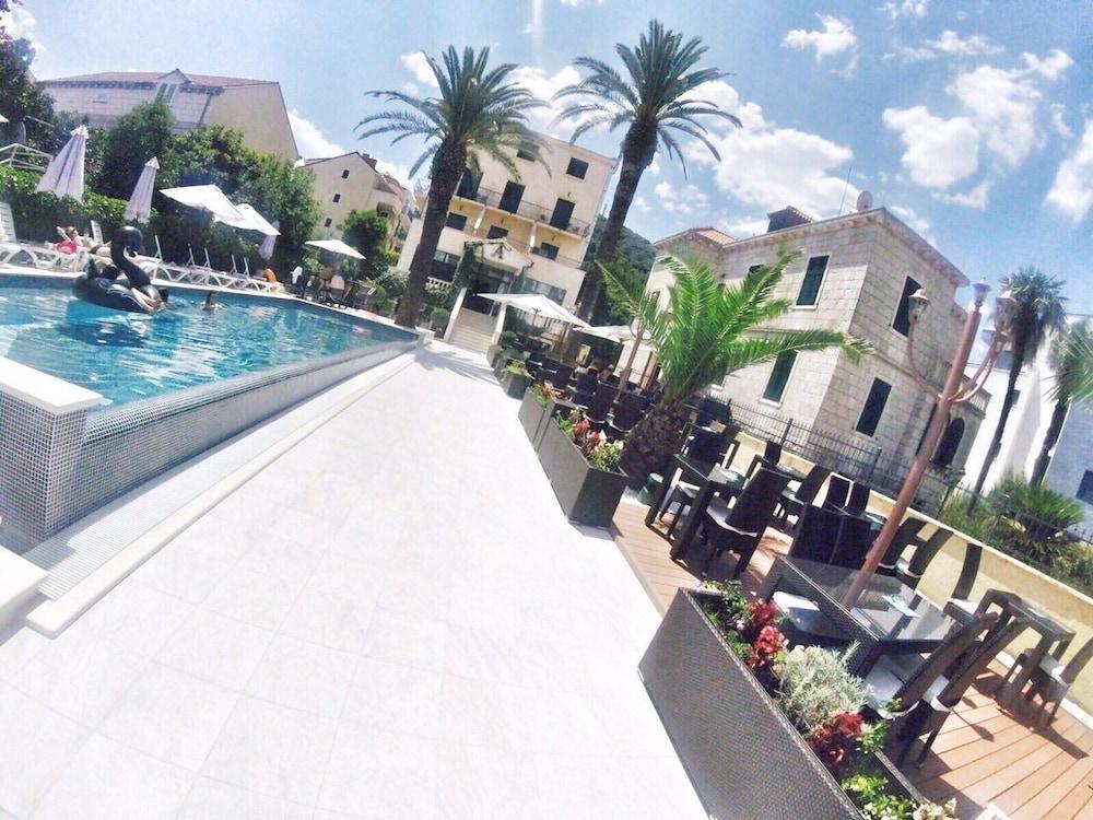 Hotel Aquarius ดูบรอฟนิก ภายนอก รูปภาพ
