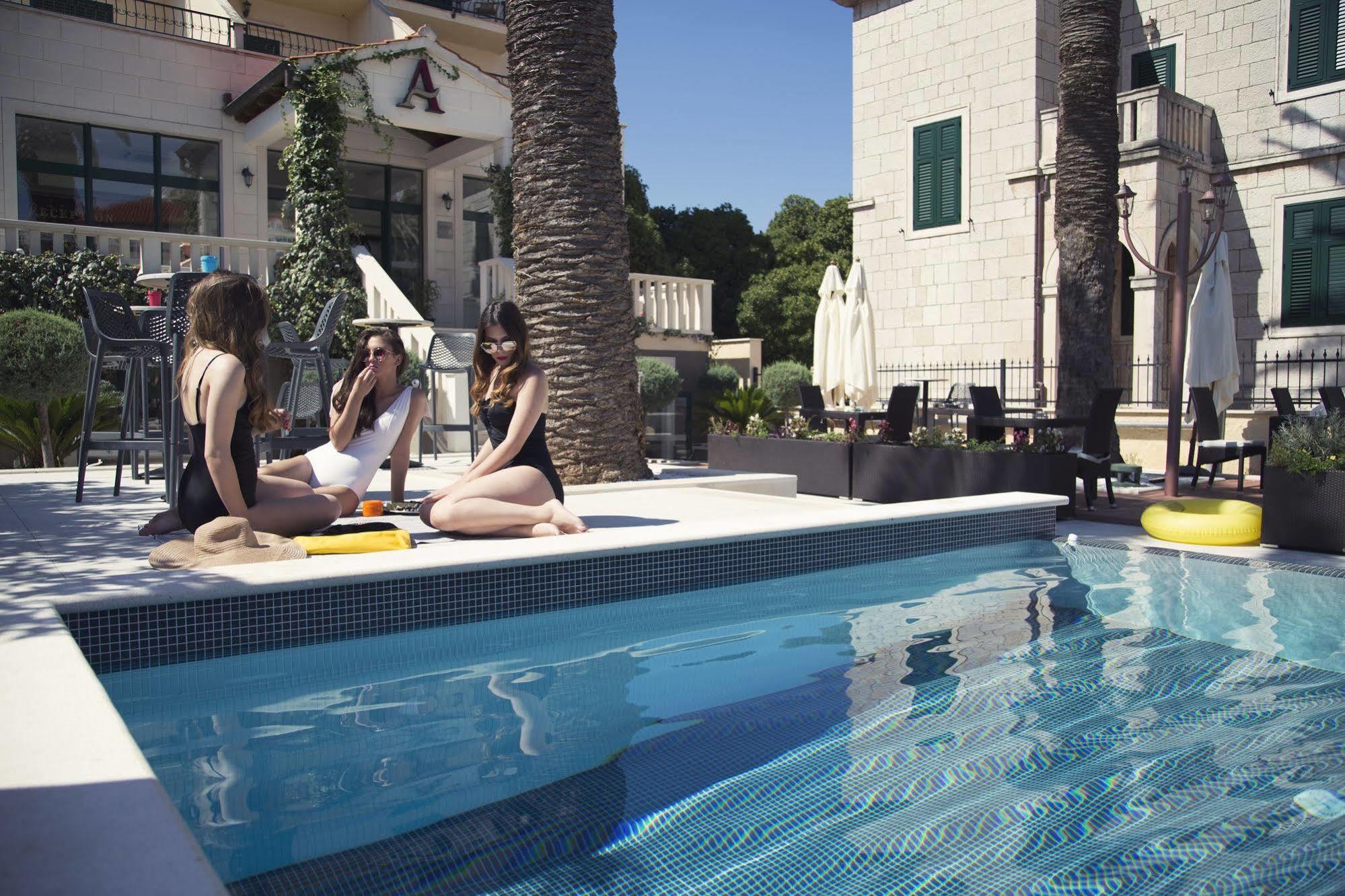Hotel Aquarius ดูบรอฟนิก ภายนอก รูปภาพ